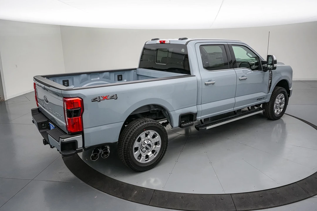 2026 Ford Super Duty 5th Gen - Image 5 of 25