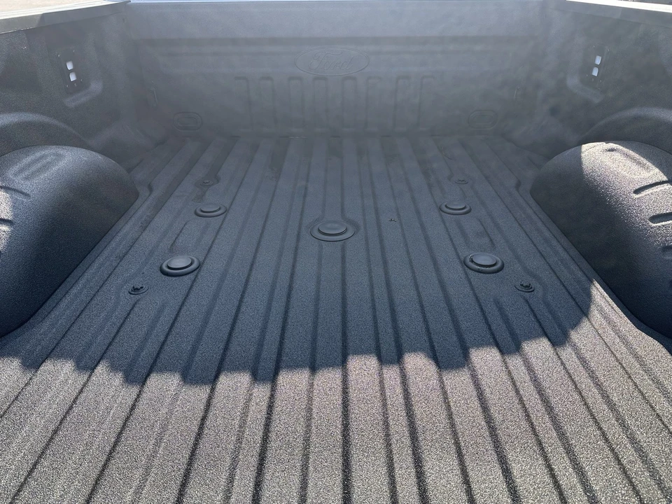 2026 Ford Super Duty 5th Gen - Image 9 of 31