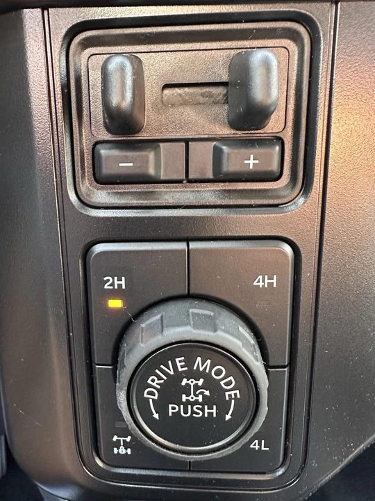 2026 Ford Super Duty 5th Gen - Image 20 of 31