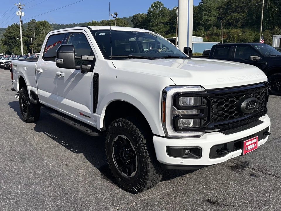 2026 Ford Super Duty 5th Gen - Image 4 of 31
