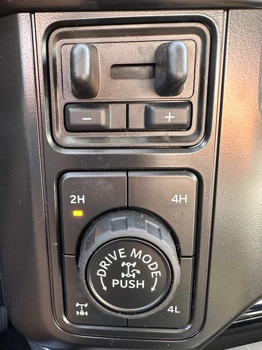 2026 Ford Super Duty 5th Gen - Image 20 of 21