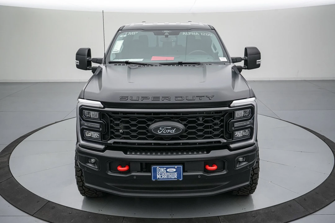 2026 Ford Super Duty 5th Gen - Image 12 of 31