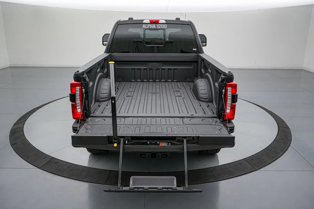 2026 Ford Super Duty 5th Gen - Image 8 of 31
