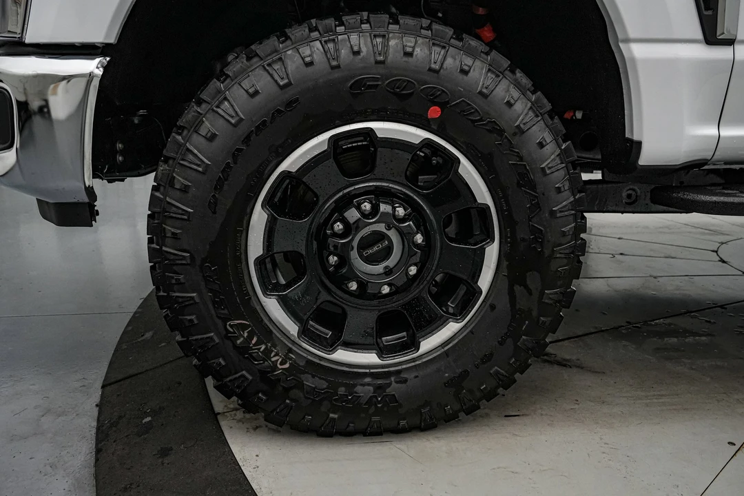 2026 Ford Super Duty 5th Gen - Image 12 of 21