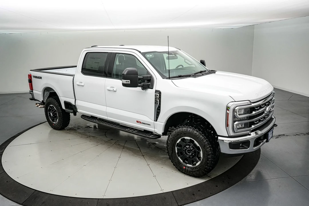 2026 Ford Super Duty 5th Gen - Image 4 of 29