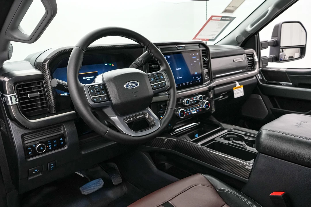 2026 Ford Super Duty 5th Gen - Image 27 of 31