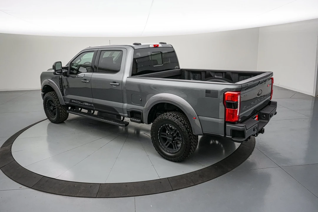 2026 Ford Super Duty 5th Gen - Image 9 of 31