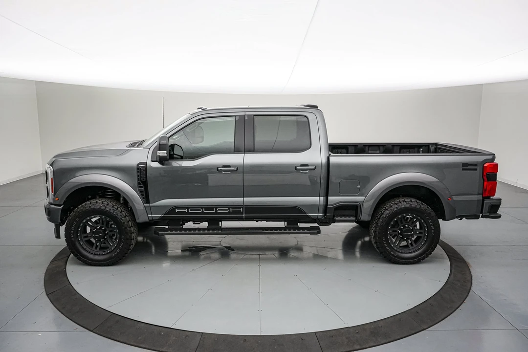 2026 Ford Super Duty 5th Gen - Image 10 of 31
