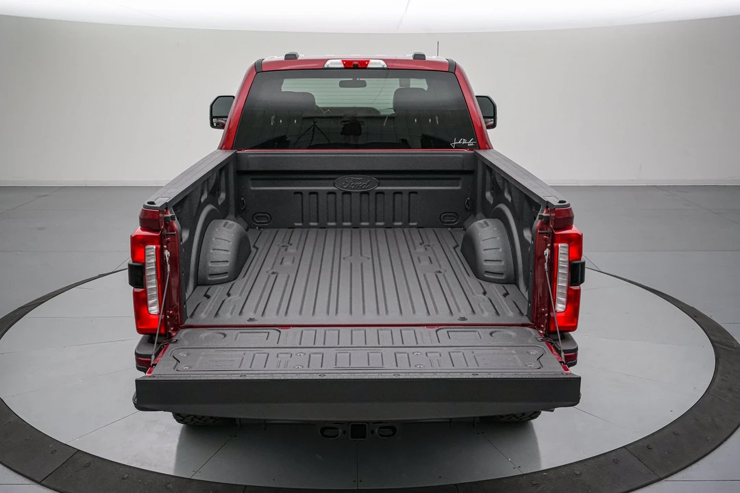 2026 Ford Super Duty 5th Gen - Image 8 of 31