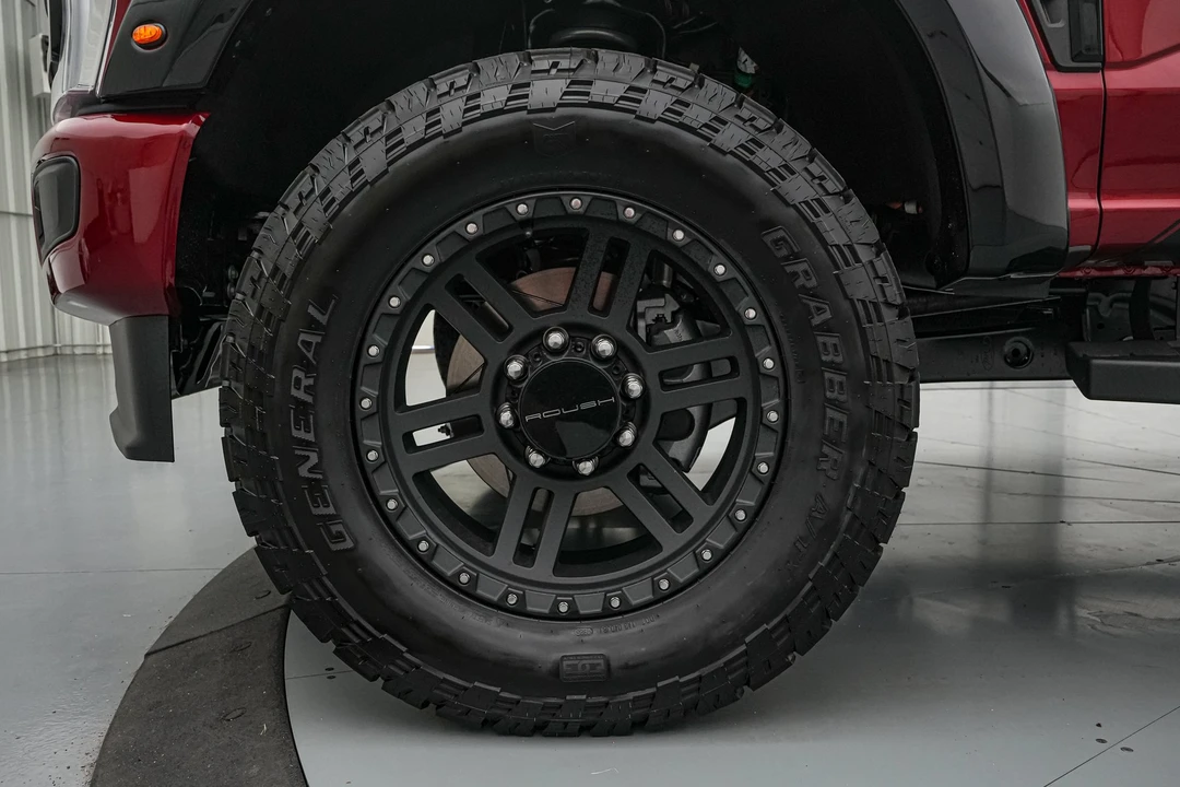 2026 Ford Super Duty 5th Gen - Image 13 of 31