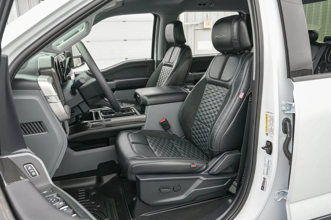 2026 Ford Super Duty 5th Gen - Image 25 of 31