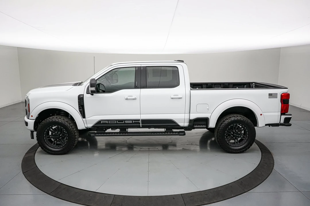 2026 Ford Super Duty 5th Gen - Image 10 of 31