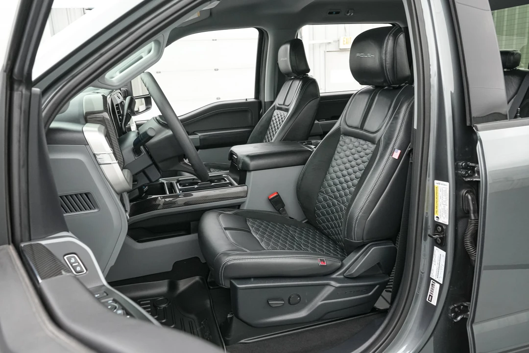2026 Ford Super Duty 5th Gen - Image 25 of 31
