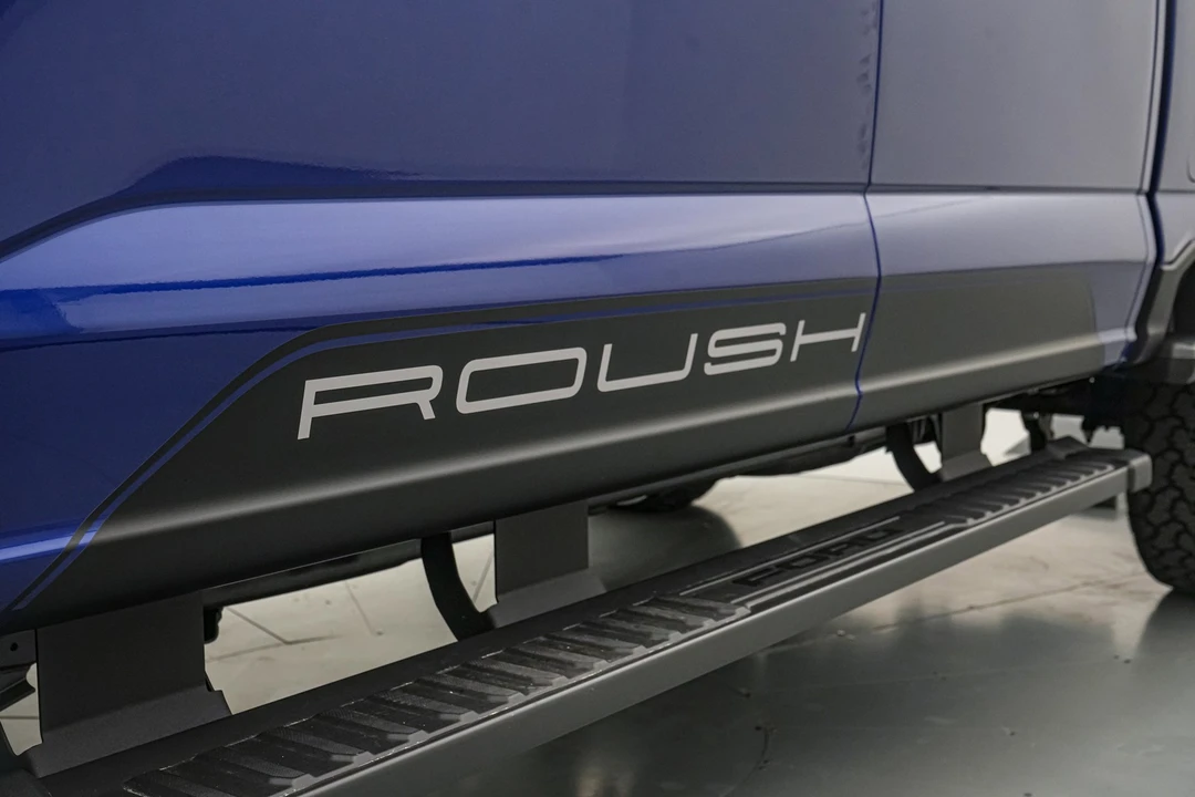 2026 Ford Super Duty 5th Gen - Image 17 of 31