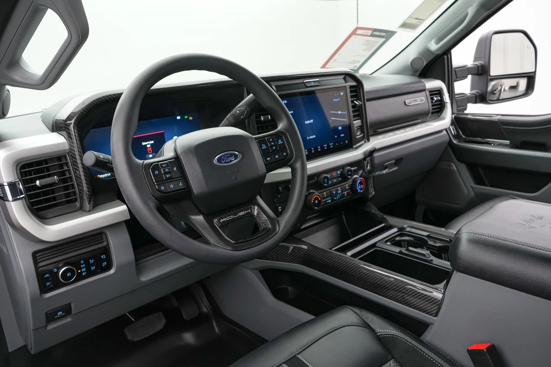 2026 Ford Super Duty 5th Gen - Image 23 of 31