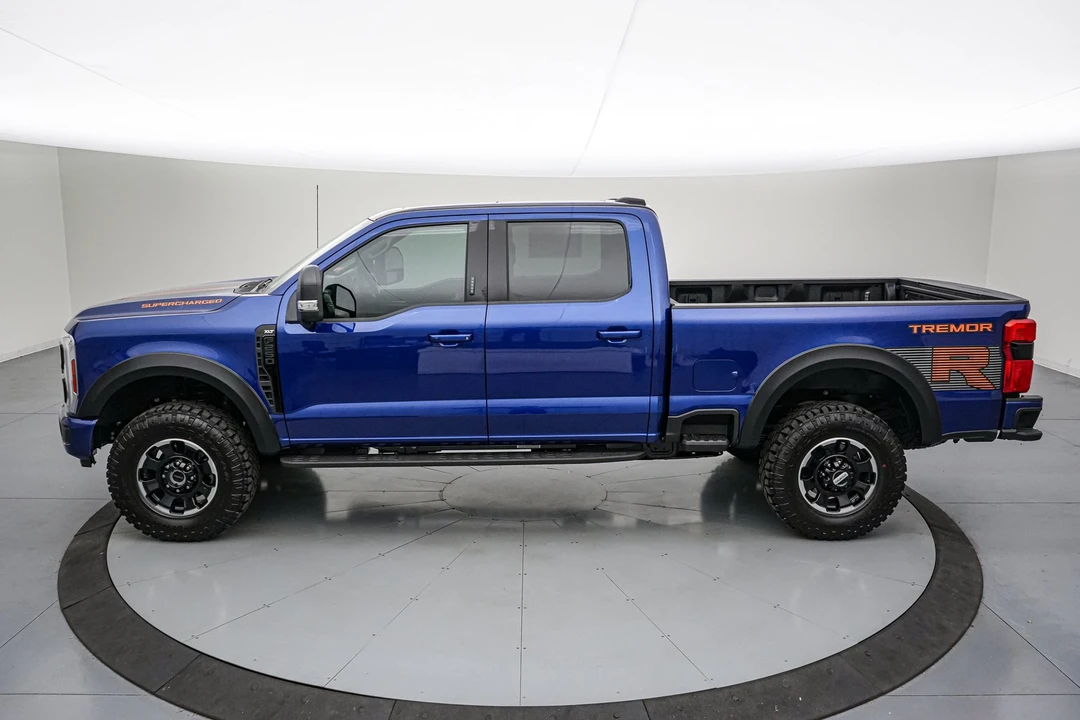 2026 Ford Super Duty 5th Gen - Image 10 of 31