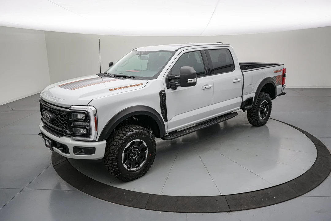 2026 Ford Super Duty 5th Gen - Image 11 of 31