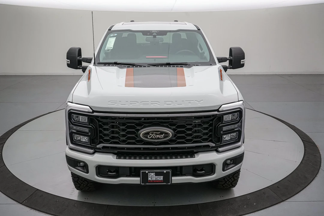 2026 Ford Super Duty 5th Gen - Image 12 of 31