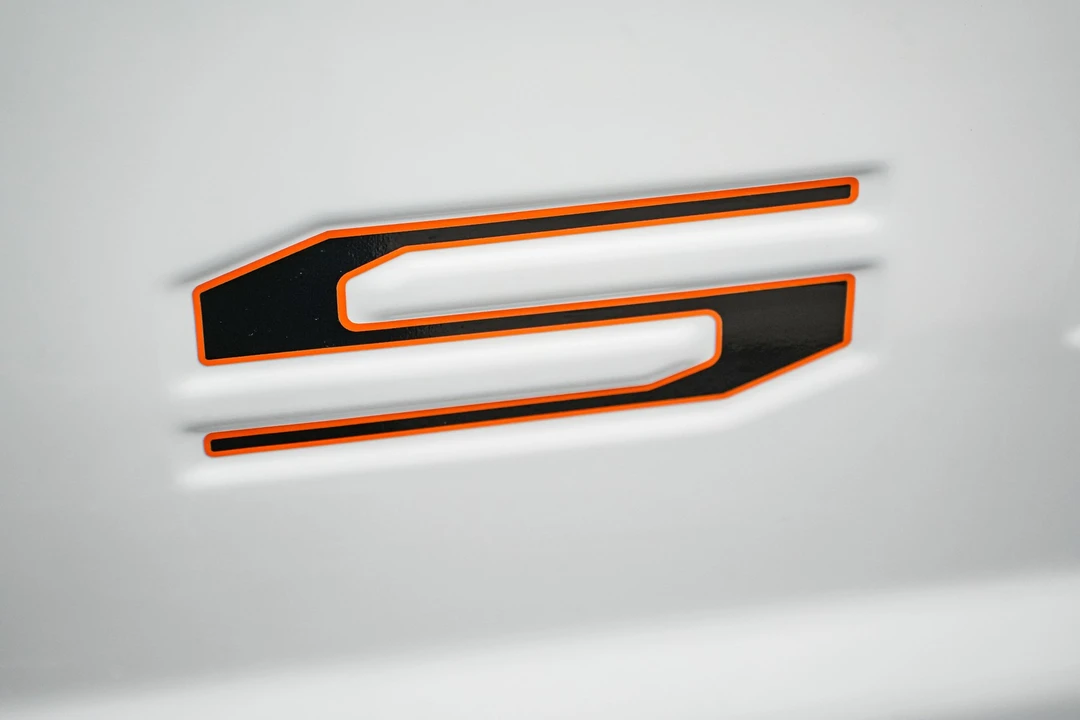2026 Ford Super Duty 5th Gen - Image 27 of 31