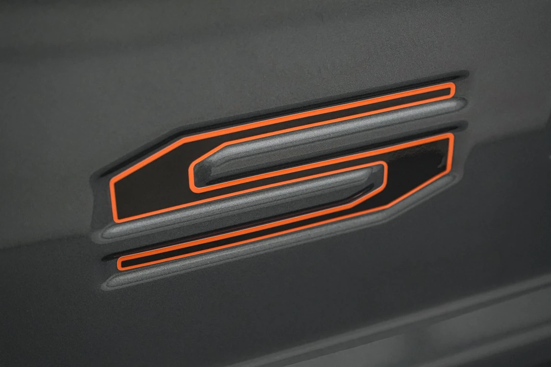 2026 Ford Super Duty 5th Gen - Image 27 of 31