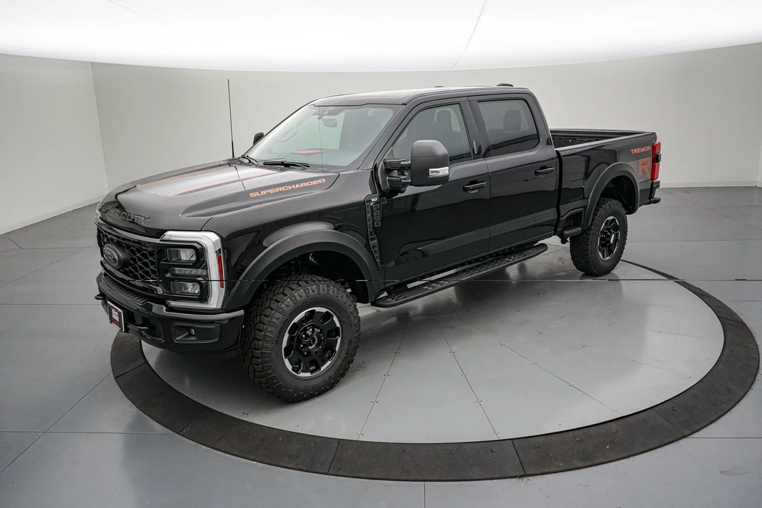 2026 Ford Super Duty 5th Gen - Image 10 of 31