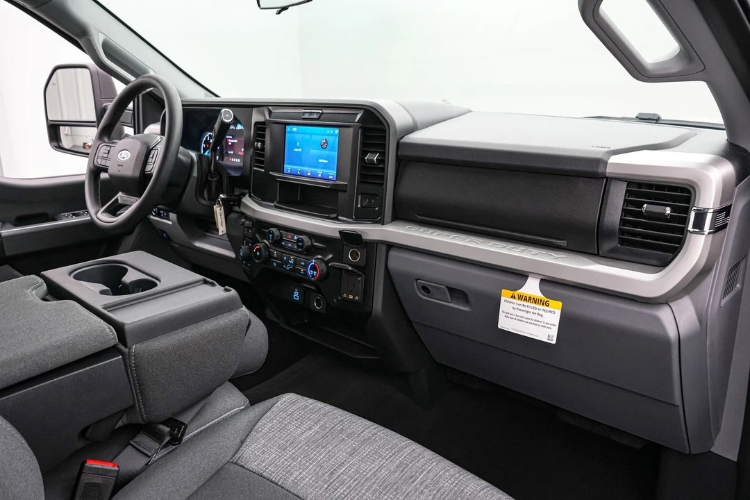 2026 Ford Super Duty 5th Gen - Image 27 of 29