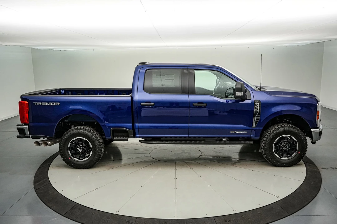 2026 Ford Super Duty 5th Gen - Image 5 of 29