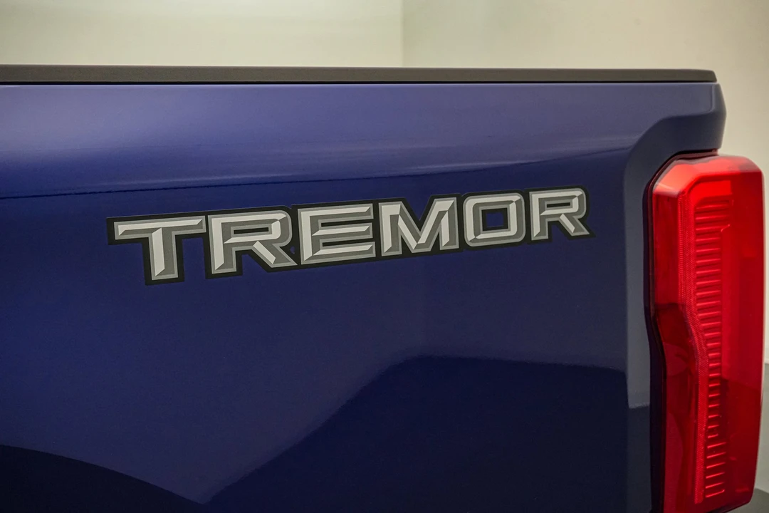 2026 Ford Super Duty 5th Gen - Image 15 of 21