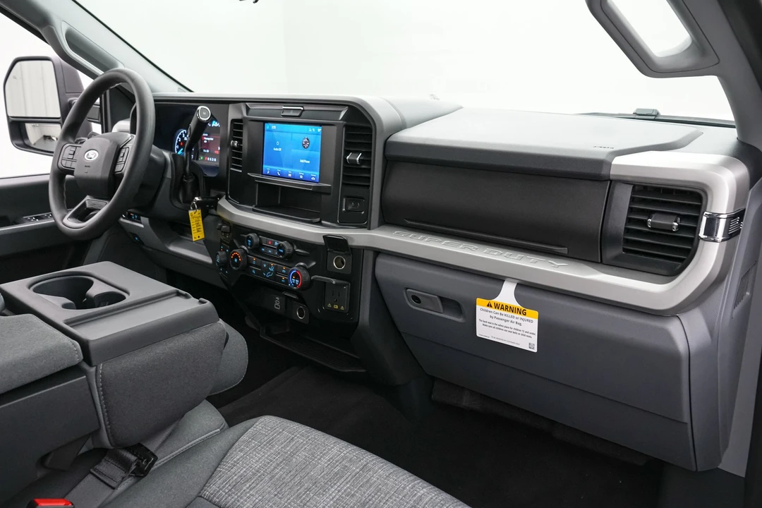 2026 Ford Super Duty 5th Gen - Image 25 of 27
