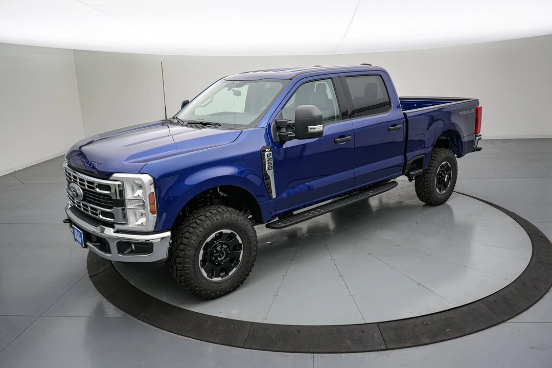 2026 Ford Super Duty 5th Gen - Image 10 of 27