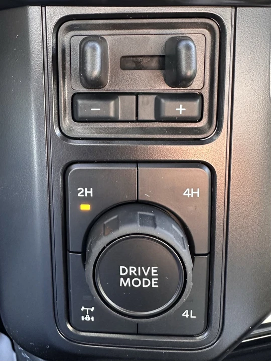 2026 Ford Super Duty 5th Gen - Image 22 of 31