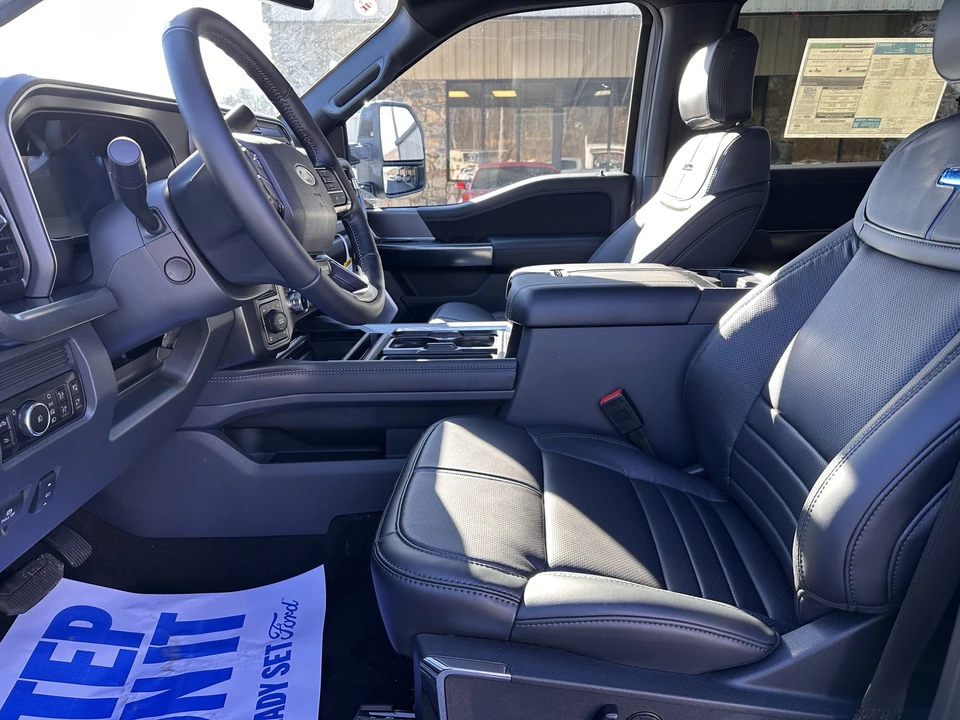 2026 Ford Super Duty 5th Gen - Image 11 of 31