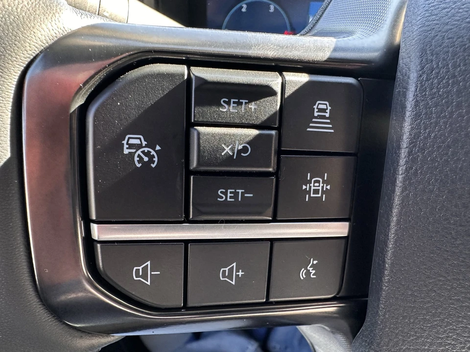 2026 Ford Super Duty 5th Gen - Image 24 of 31