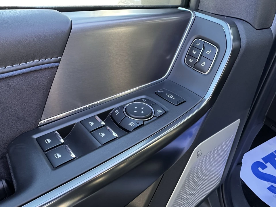2026 Ford Super Duty 5th Gen - Image 20 of 31