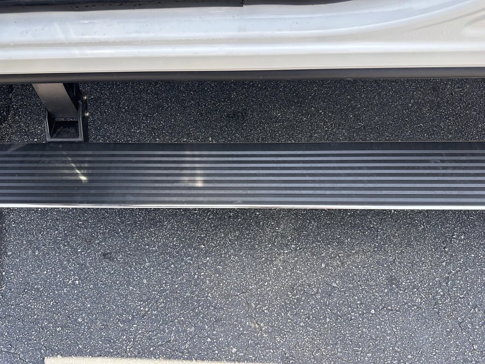 2026 Ford Super Duty 5th Gen - Image 12 of 31