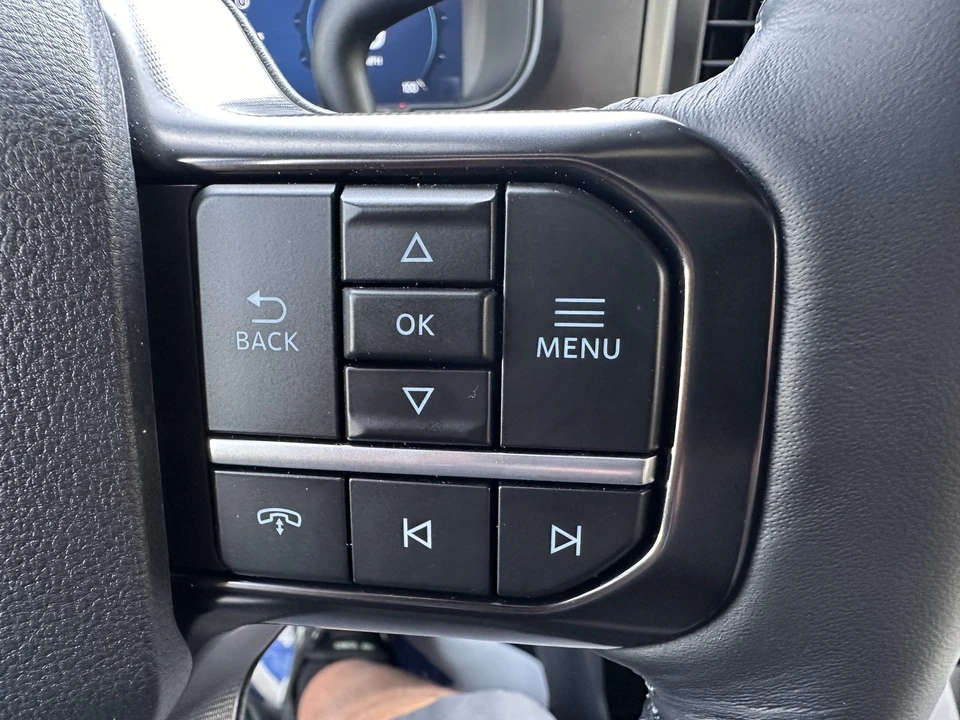 2026 Ford Super Duty 5th Gen - Image 26 of 31