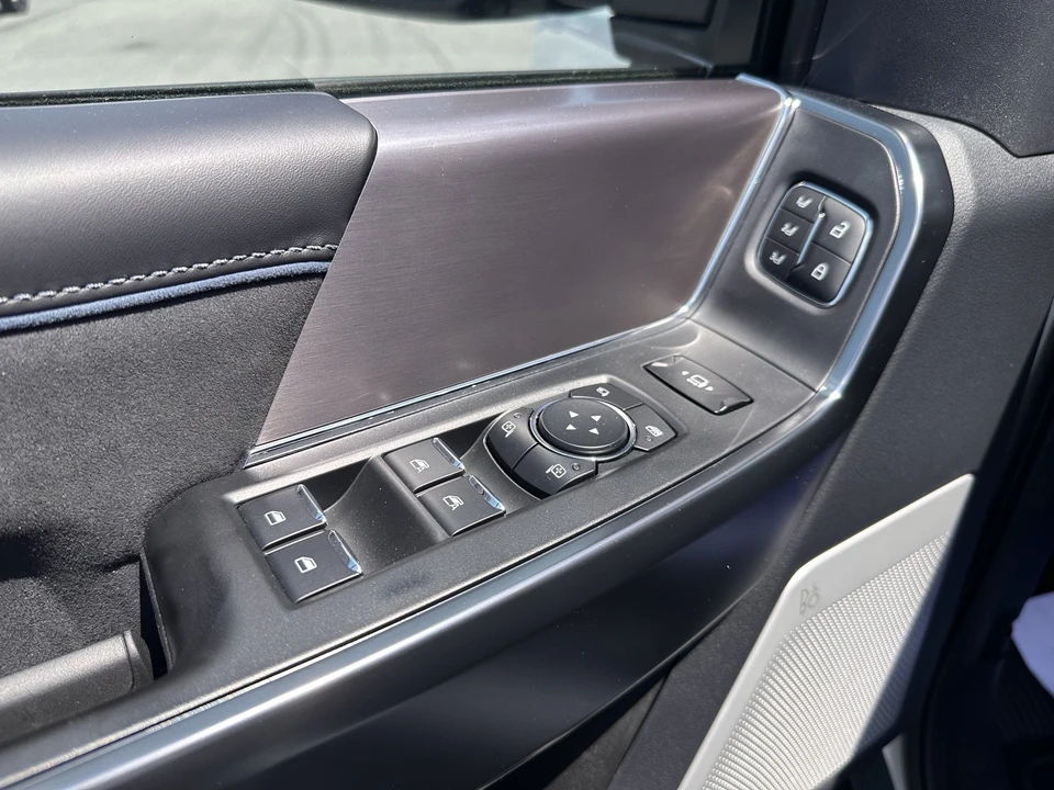 2026 Ford Super Duty 5th Gen - Image 21 of 31