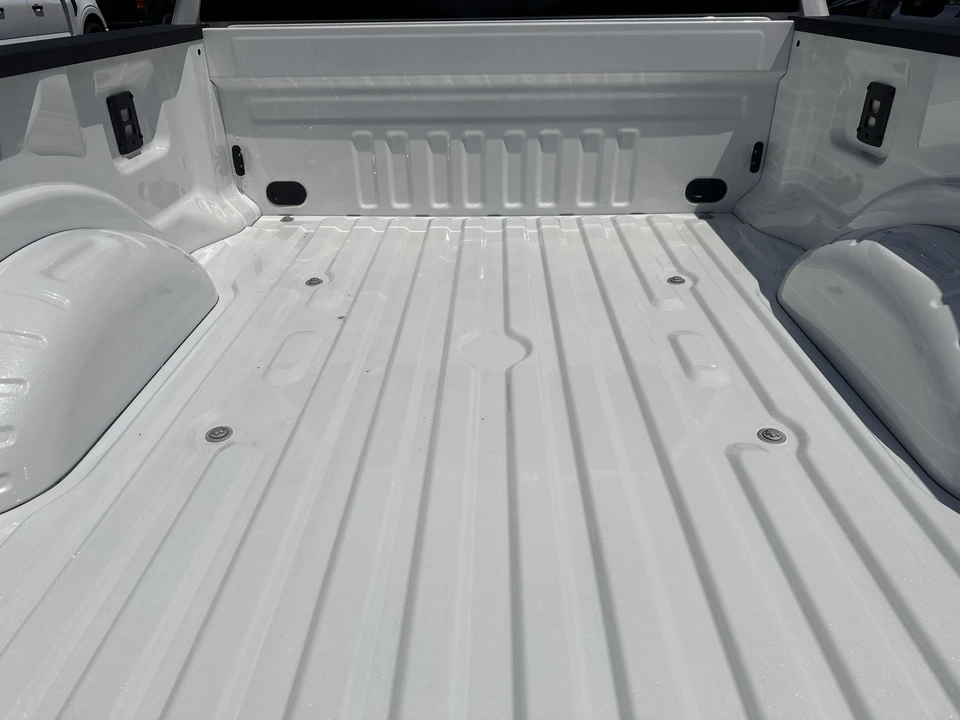 2026 Ford Super Duty 5th Gen - Image 9 of 31