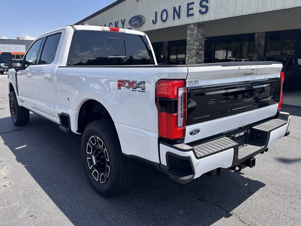 2026 Ford Super Duty 5th Gen - Image 8 of 31