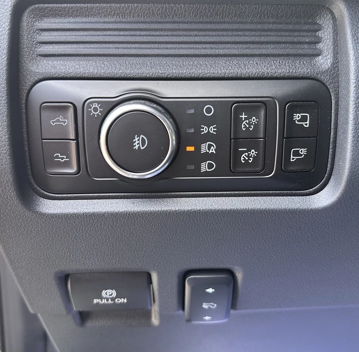 2026 Ford Super Duty 5th Gen - Image 22 of 31