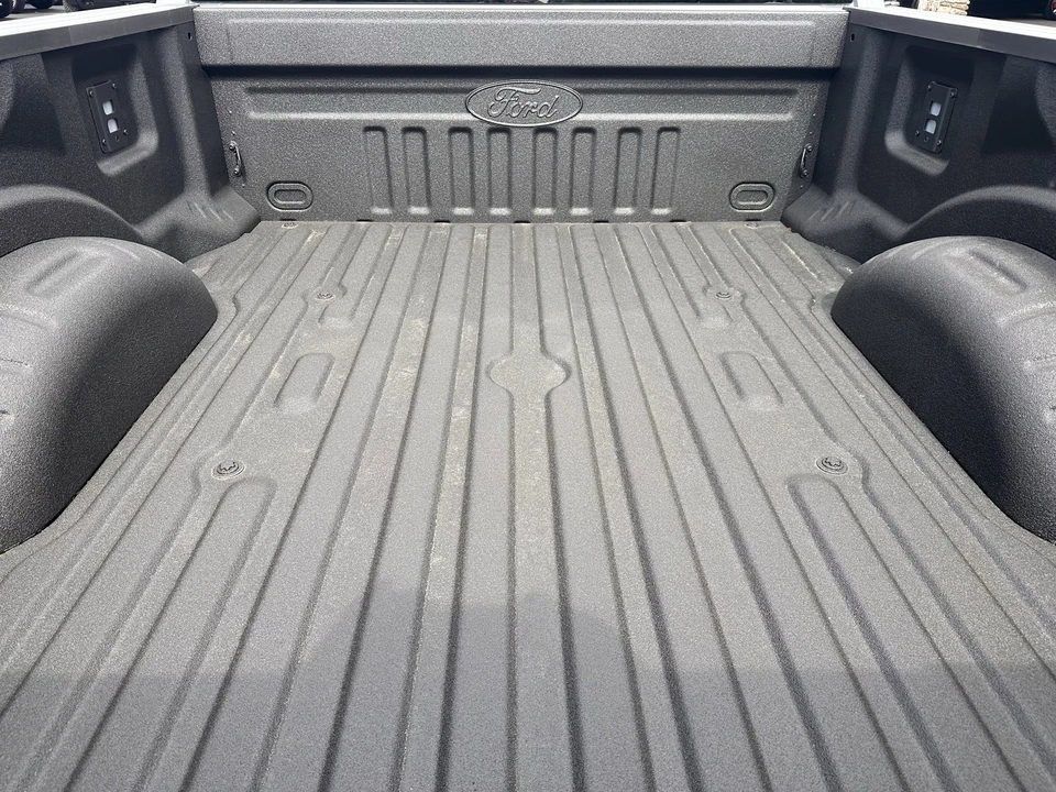 2026 Ford Super Duty 5th Gen - Image 9 of 31