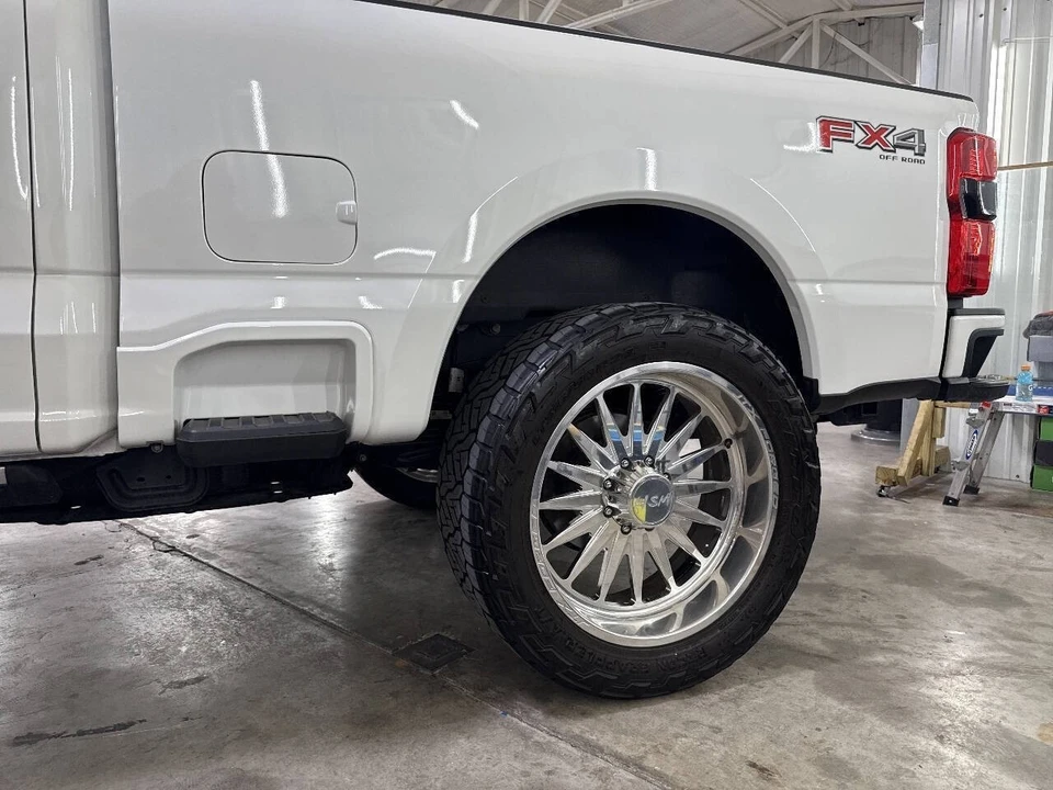 2026 Ford Super Duty 5th Gen - Image 22 of 31