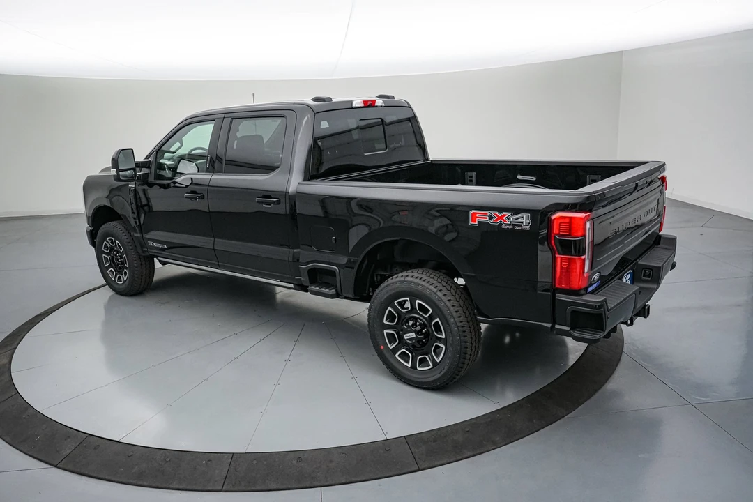 2026 Ford Super Duty 5th Gen - Image 9 of 31