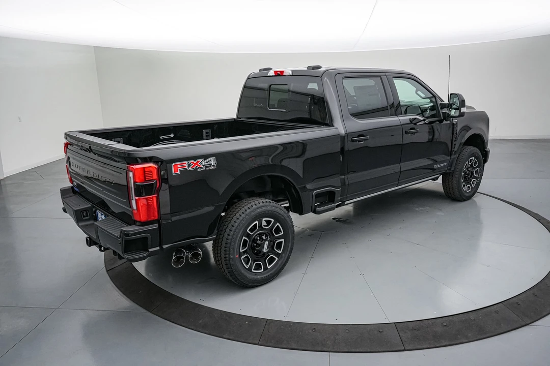 2026 Ford Super Duty 5th Gen - Image 6 of 31