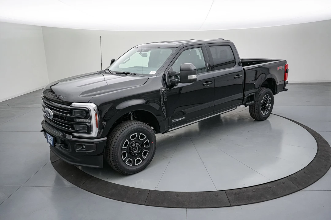 2026 Ford Super Duty 5th Gen - Image 11 of 31