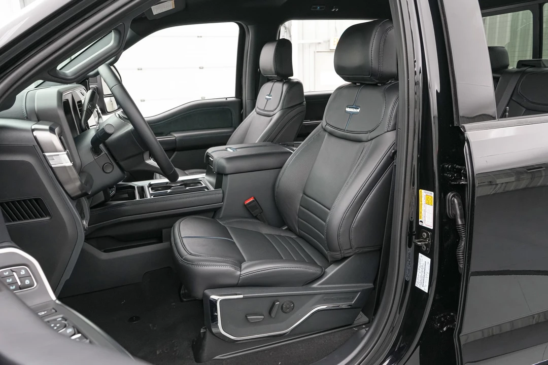 2026 Ford Super Duty 5th Gen - Image 15 of 31
