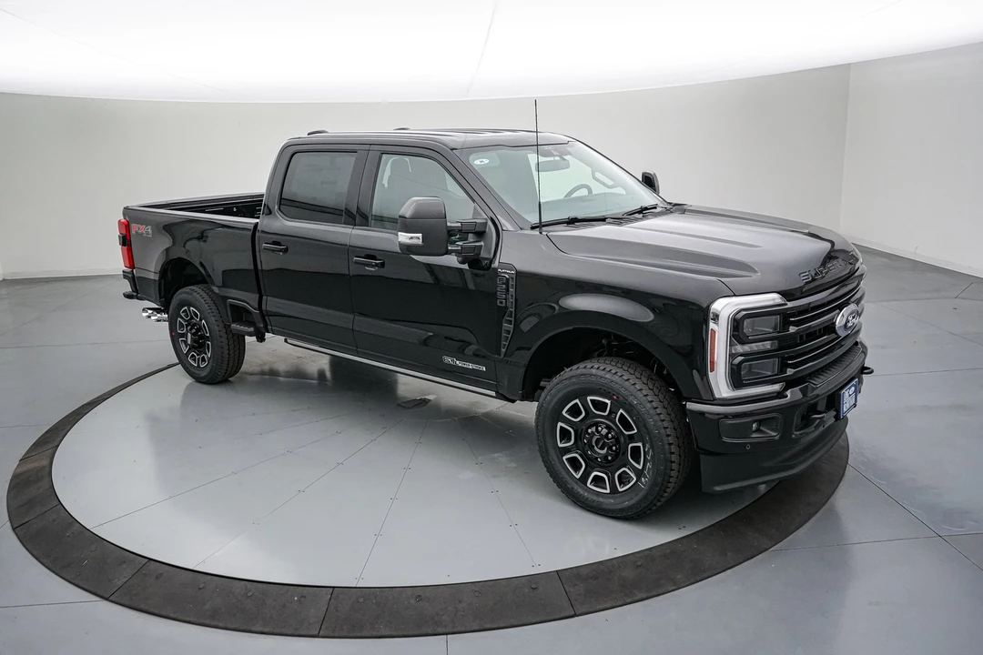 2026 Ford Super Duty 5th Gen - Image 4 of 31