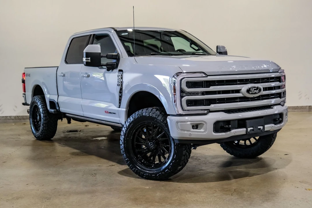 2026 Ford Super Duty 5th Gen - Image 4 of 12