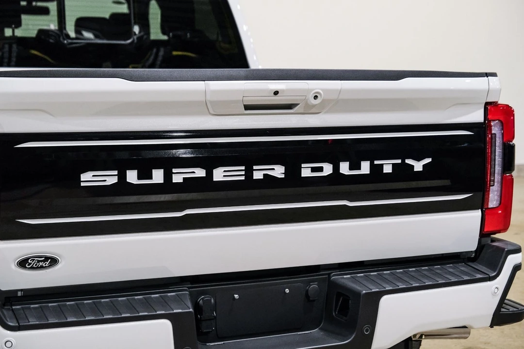 2026 Ford Super Duty 5th Gen - Image 8 of 12