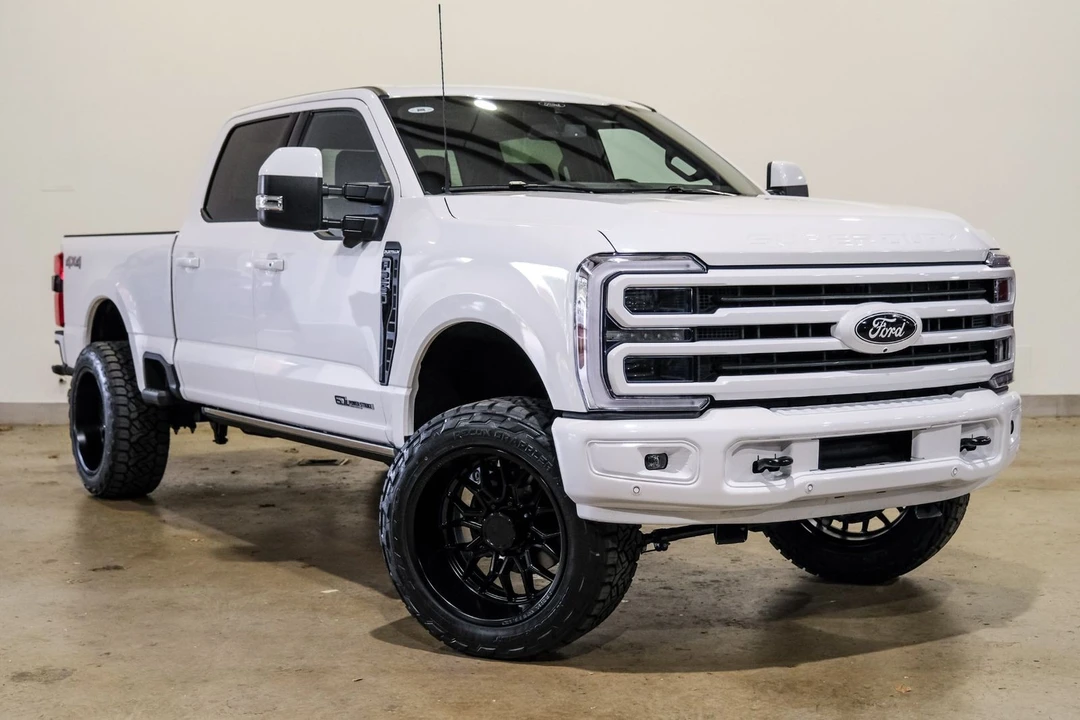 2026 Ford Super Duty 5th Gen - Image 4 of 12